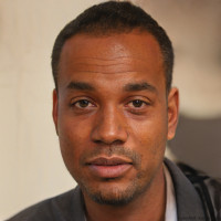 DelphineGros logo image